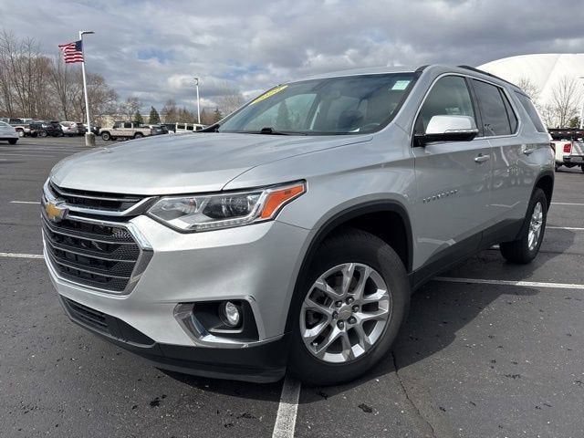 2020 Chevrolet Traverse LT Cloth