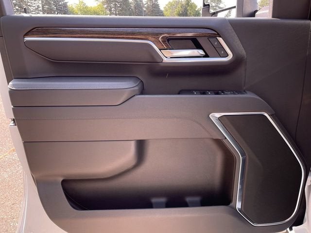 2025 GMC Sierra 3500 HD SLE
