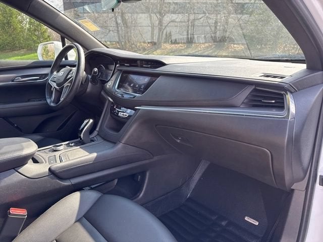 2020 Cadillac XT5 Luxury