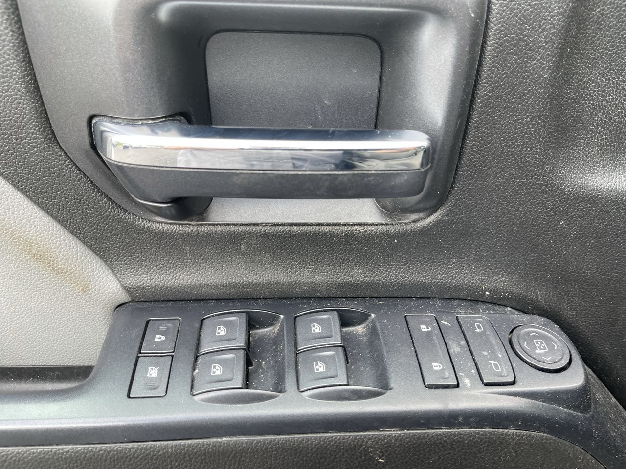 2019 Chevrolet Silverado LD Custom