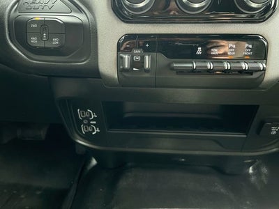 2025 RAM 2500 Tradesman Crew Cab 4x4 8' Box