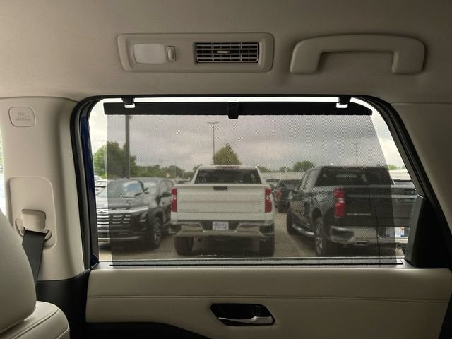 2023 Nissan Pathfinder SL 4WD