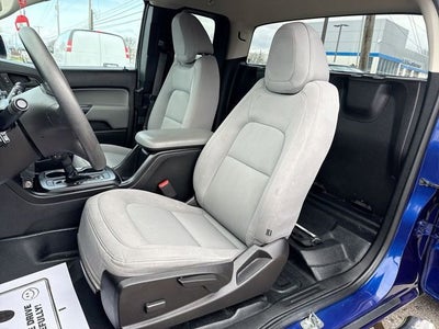 2017 Chevrolet Colorado 2WD WT