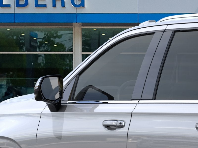 2026 Chevrolet Suburban Premier - Photo 12