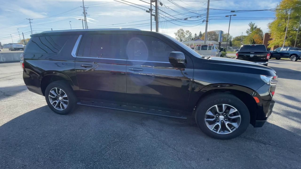 2021 Chevrolet Suburban LT