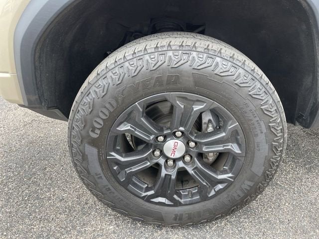 2023 GMC Canyon Elevation
