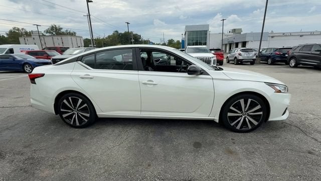 2020 Nissan Altima SR FWD