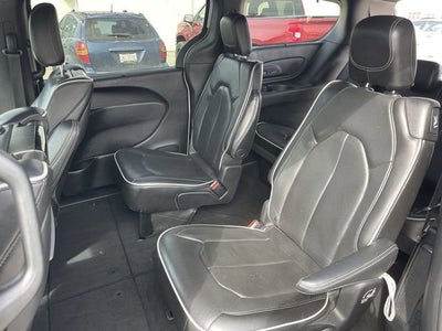 2022 Chrysler Pacifica Limited