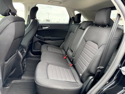 2017 Ford Edge SE