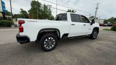 2022 Chevrolet Silverado 2500 HD Custom
