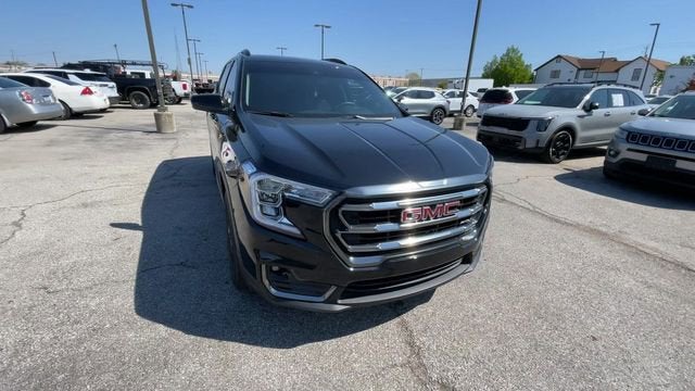 2023 GMC Terrain AT4