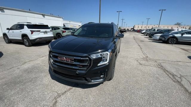 2023 GMC Terrain AT4