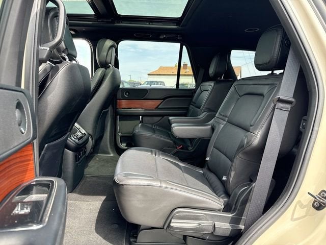 2018 Lincoln Navigator Select