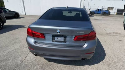 2018 BMW 530i 530i